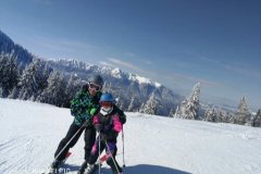 cele-mai-ieftine-cursuri-de-ski-din-Poiana-Brasov